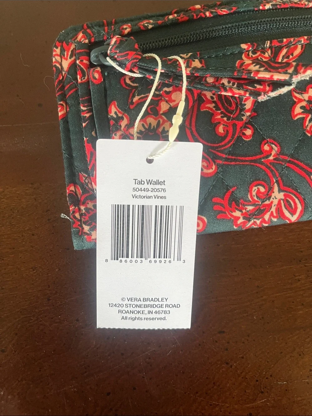 Vera Bradley Quilted Tab Wallet Victorian Vines - Picture 3 of 4
